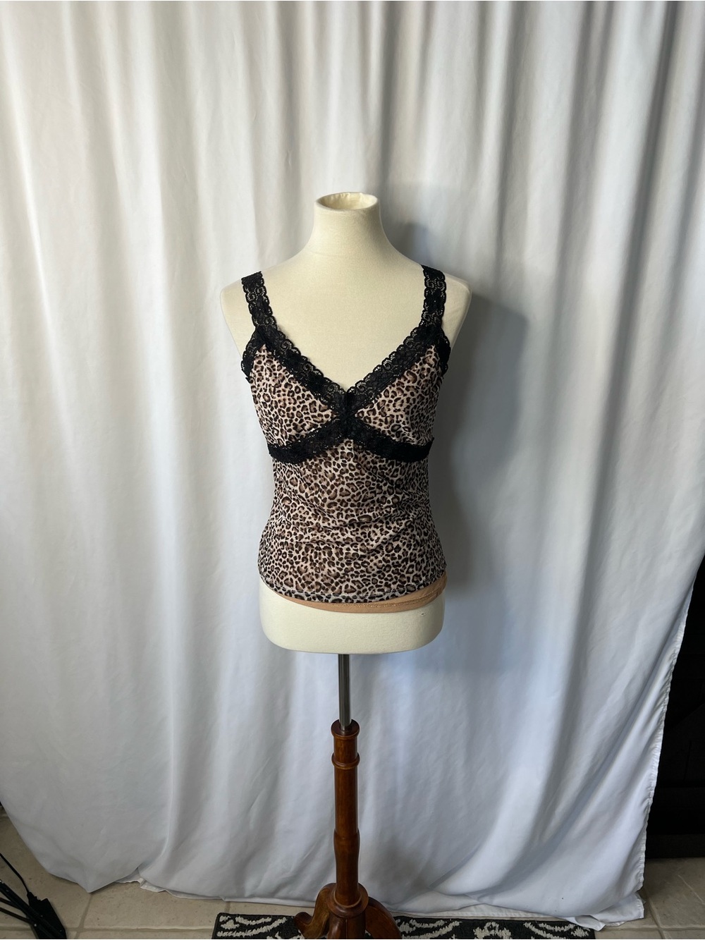 Bisou Bisou Michele Bohbot Leopard Print Lace Cami Top – Size Large